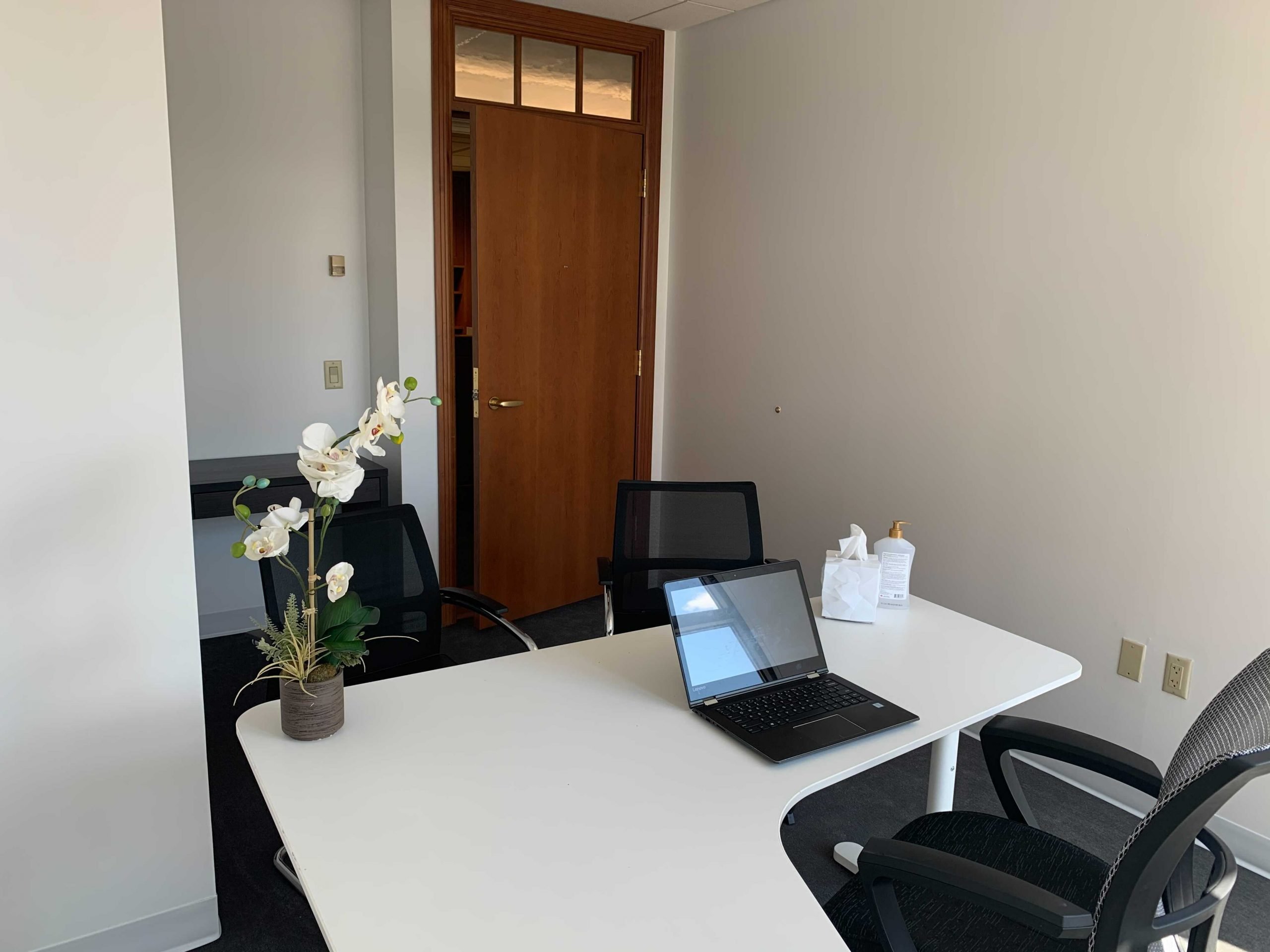 DC Based Hour And Virtual Offices - HourOffice